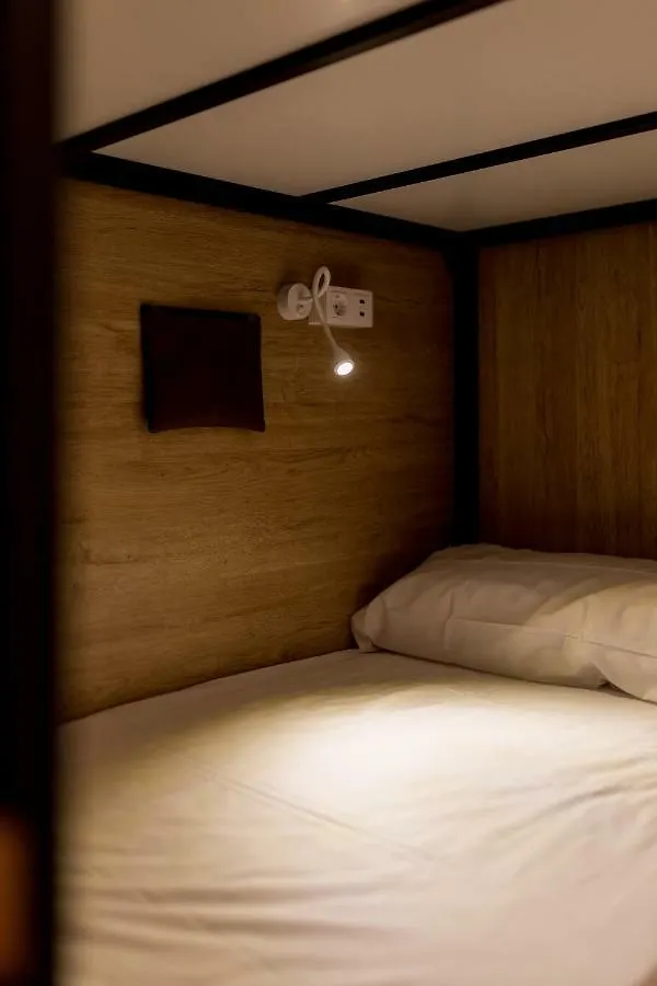 Hostel Nuet Granada