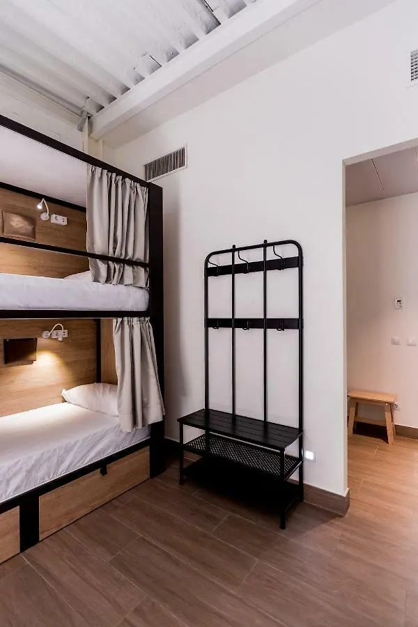 Hostel Nuet Granada