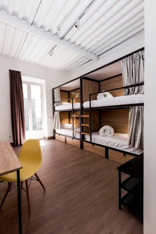 Hostel Nuet Granada